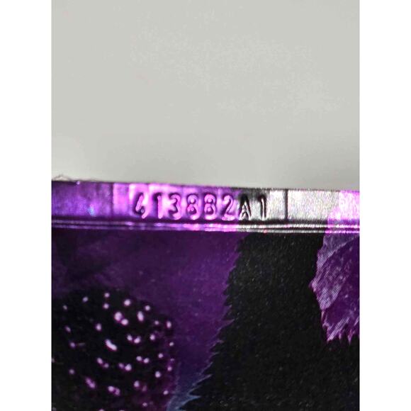 VS Victoria's Secret Gilded Gala Santal Berry Silk Fragrance Lotion and Mist Set - Picture 5 of 6